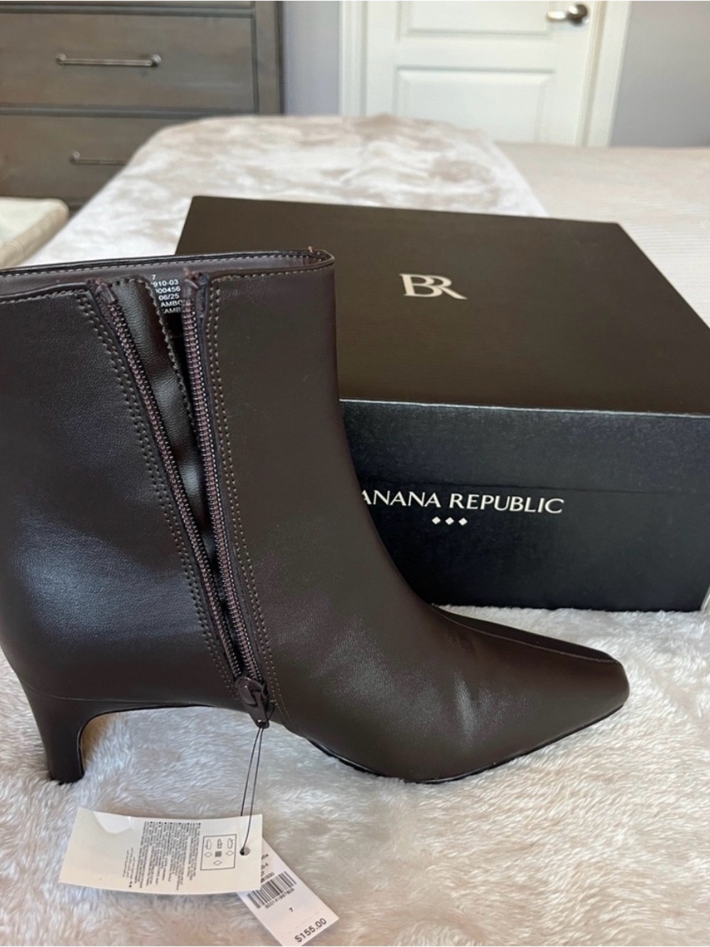 Banana Republic Dark Brown Leather Pointed Ankle Booties